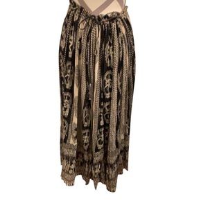 Black & White Pleated Skirt-141